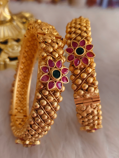 Bangles 007