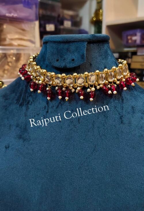 Traditional kundan necklace with earrings