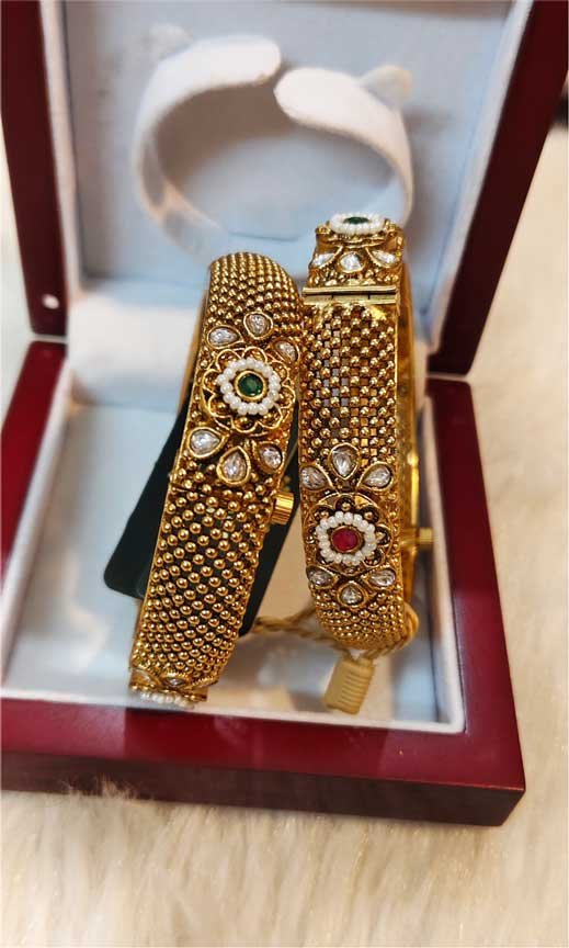 Rajwadi Microplish Bangles - Image 2