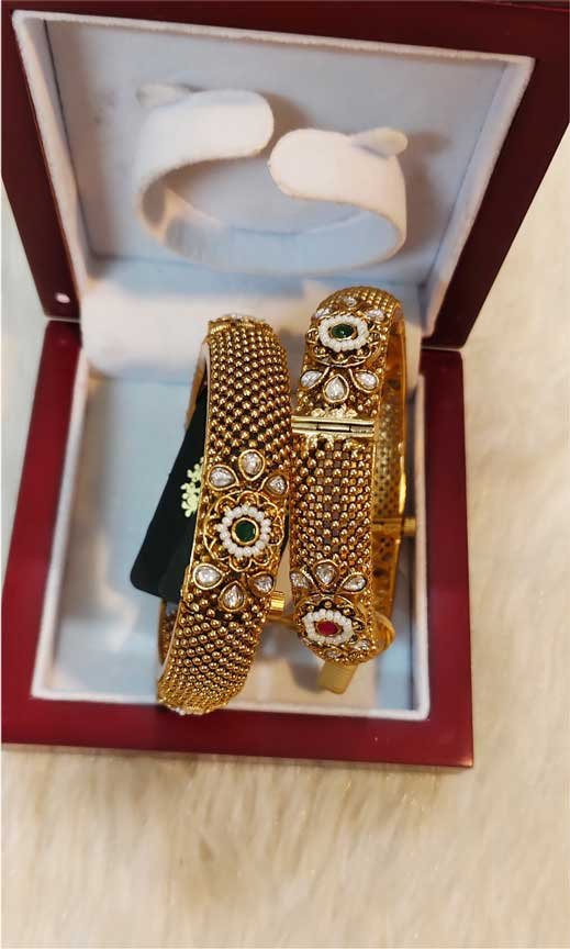 Rajwadi Microplish Bangles - Image 3