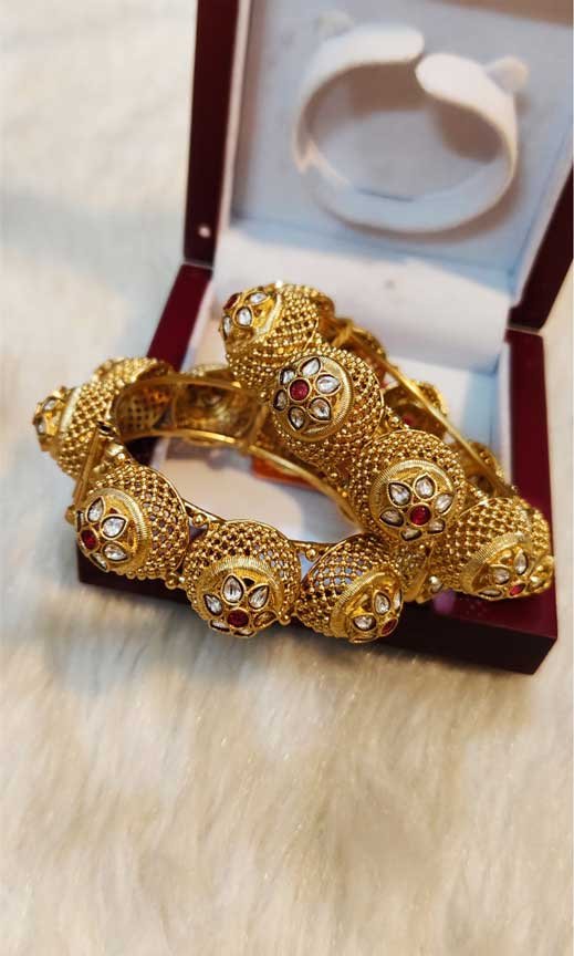 Traditional Micropolish Rajwadi Bangles - Image 3