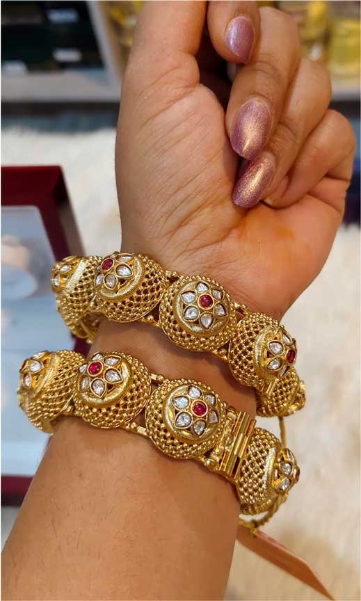 Traditional Micropolish Rajwadi Bangles - Image 4