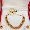 new traditional neckset